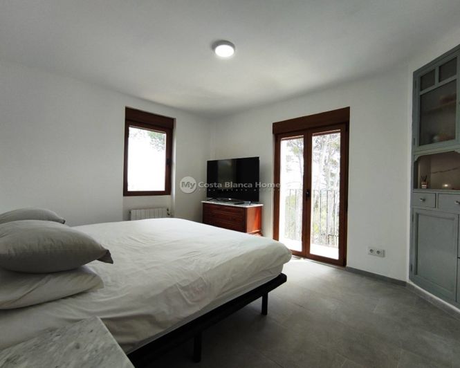 Image No.22-4 Bed Finca for sale