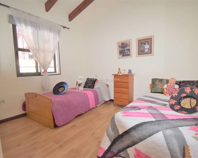 Image No.11-4 Bed Villa for sale