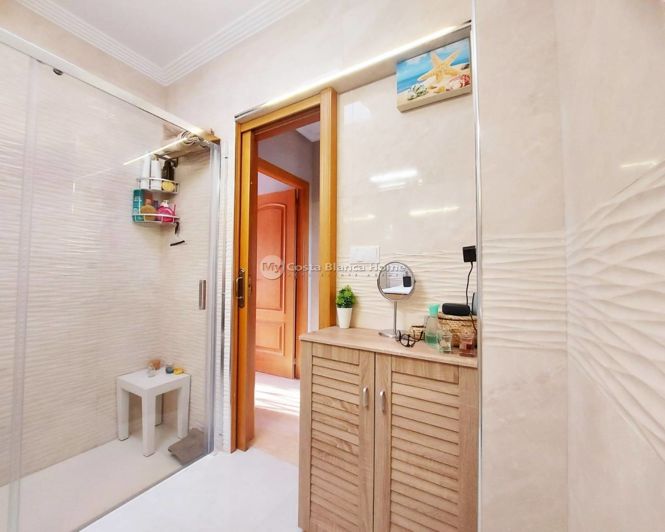 Image No.26-Maison de ville de 3 chambres à vendre à Torrevieja