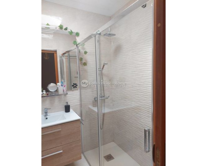 Image No.27-Maison de ville de 3 chambres à vendre à Torrevieja