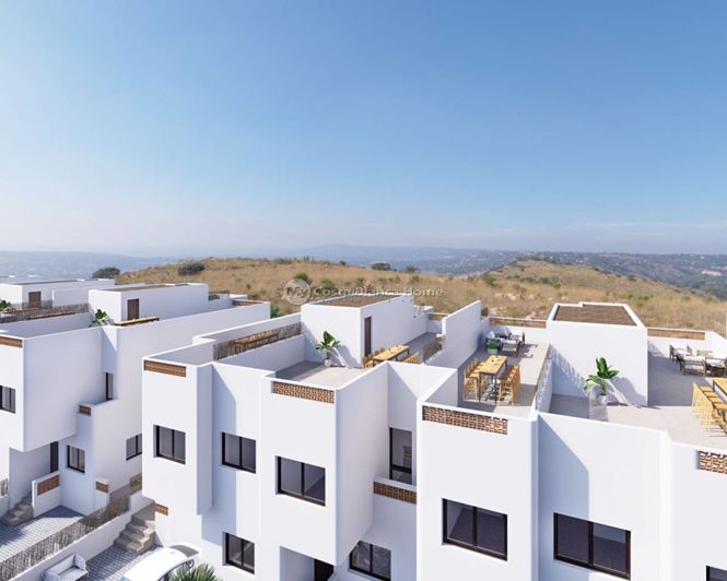 Image No.36-3 Bed Apartment for sale