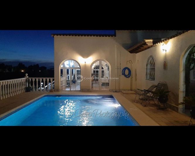 Image No.45-5 Bed Villa for sale