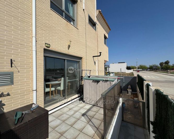 Image No.24-3 Bed Townhouse for sale