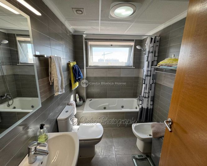 Image No.7-3 Bed Townhouse for sale