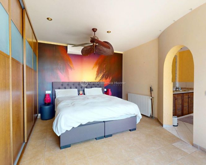 Image No.23-Villa de 5 chambres à vendre à Orihuela Costa