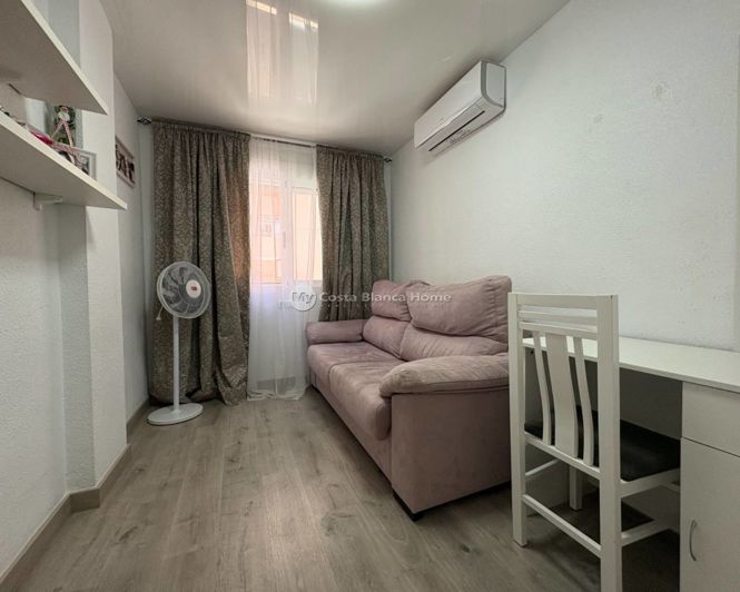 Image No.12-4 Bed Apartment for sale