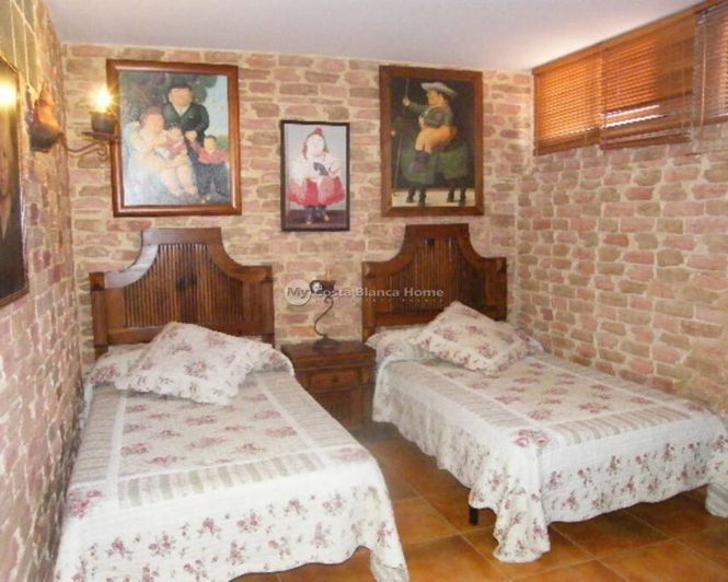 Image No.22-Maison de ville de 5 chambres à vendre à Daya Nueva