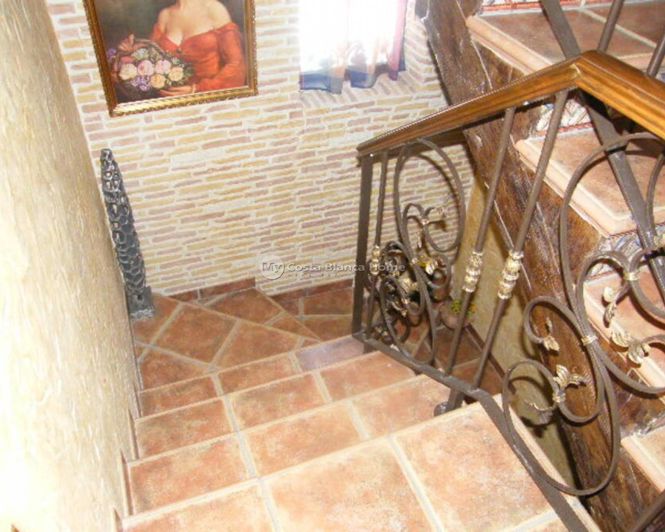 Image No.5-Maison de ville de 5 chambres à vendre à Daya Nueva