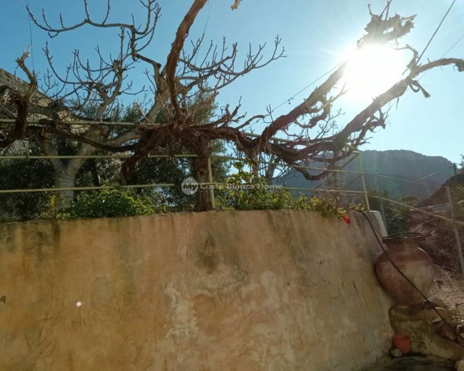 Image No.32-4 Bed Semi-Detached for sale