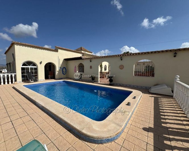 Image No.35-Maison de campagne de 5 chambres à vendre à Catral