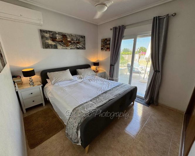 Image No.5-4 Bed Villa for sale