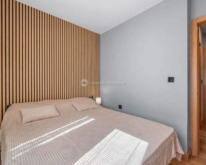 Image No.20-3 Bed Apartment for sale