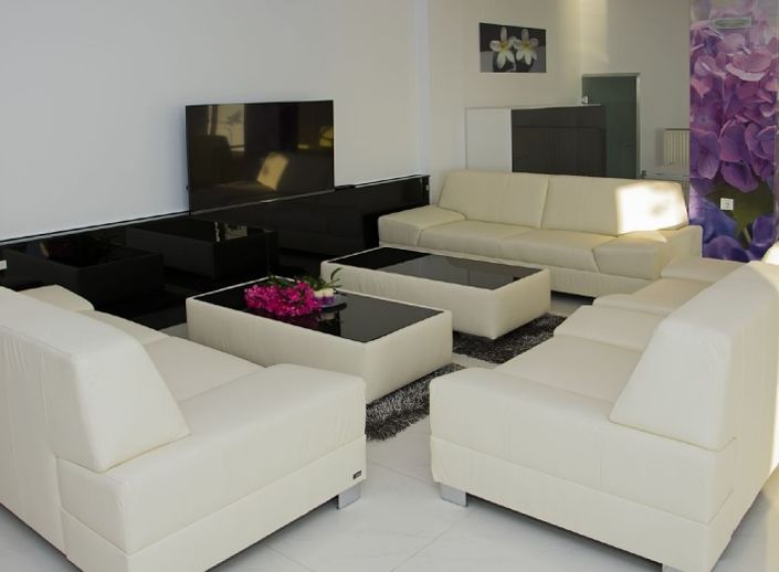 Image No.10-Villa for sale