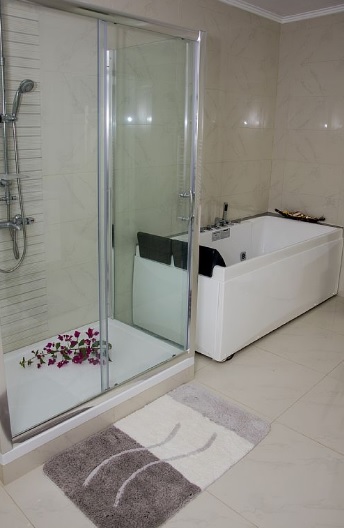 Image No.15-Villa for sale