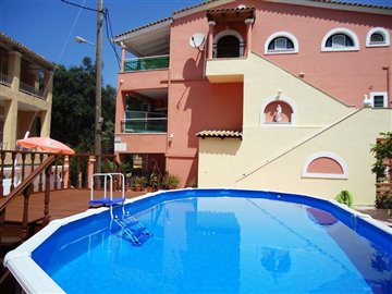 Photo 1 - Hotel 335 m² in Ionian islands