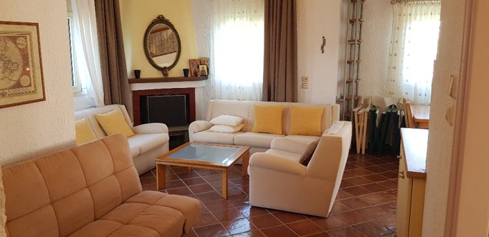 Image No.4-Propriété de 4 chambres à vendre à Halkidiki