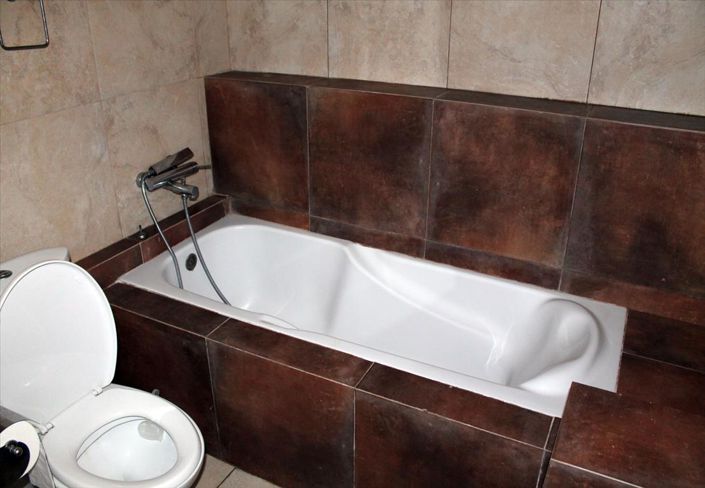 Image No.8-3 Bed Maisonette for sale