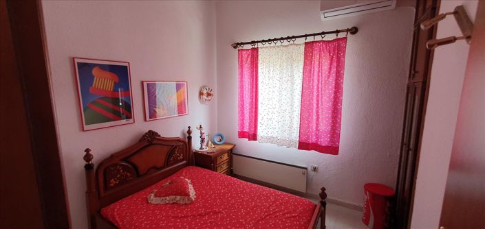 Image No.22-5 Bed Maisonette for sale