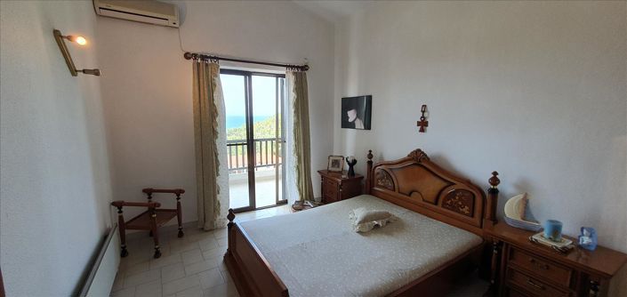 Image No.25-5 Bed Maisonette for sale