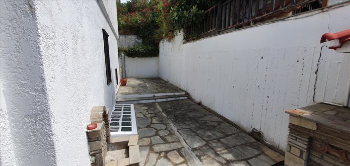 Image No.7-5 Bed Maisonette for sale