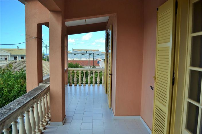 Image No.17-Propriété de 6 chambres à vendre à Acharavi