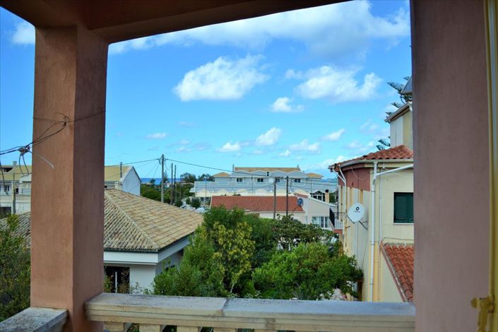 Image No.18-Propriété de 6 chambres à vendre à Acharavi