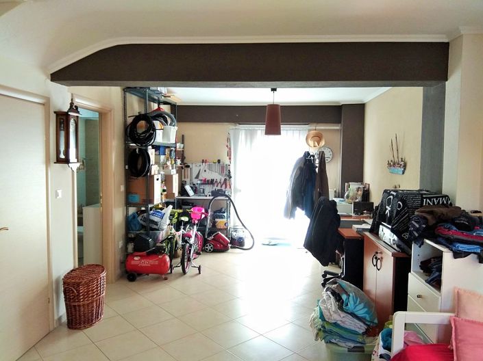 Image No.8-2 Bed Maisonette for sale