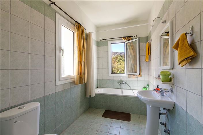 Image No.20-3 Bed Villa for sale