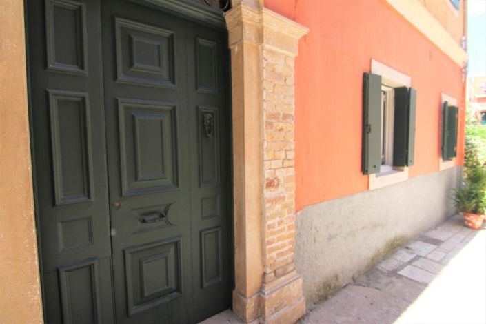 Image No.29-2 Bed Flat for sale