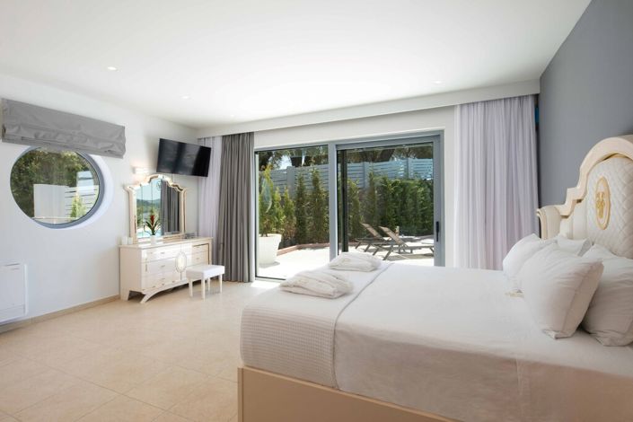 Image No.26-4 Bed Villa for sale