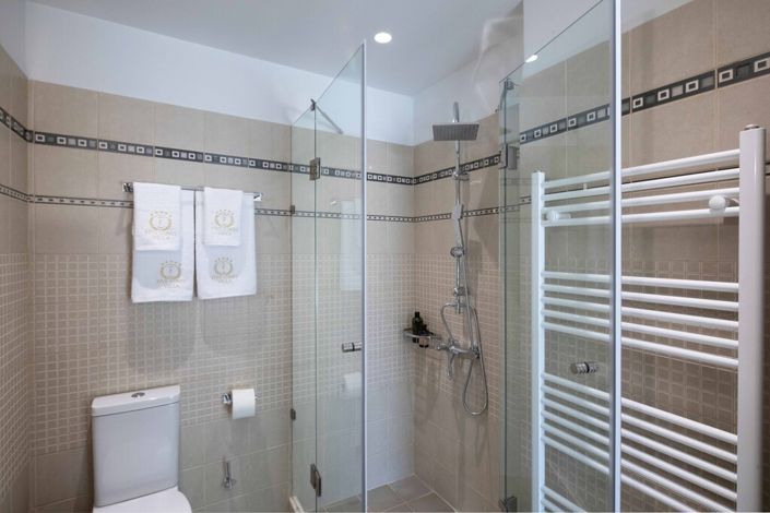 Image No.29-4 Bed Villa for sale