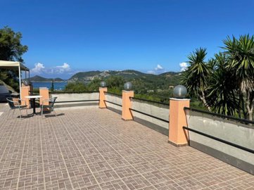 Photo 12 - Hotel 1200 m² in Ionian islands