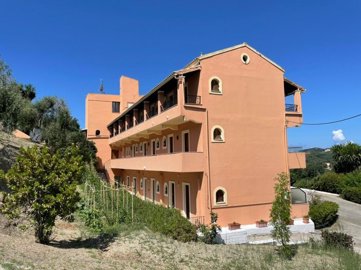 Photo 6 - Hotel 1200 m² in Ionian islands