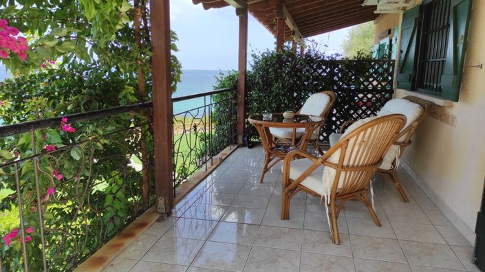 Image No.24-2 Bed Maisonette for sale