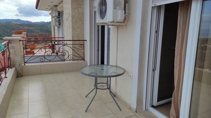 Image No.24-4 Bed Maisonette for sale