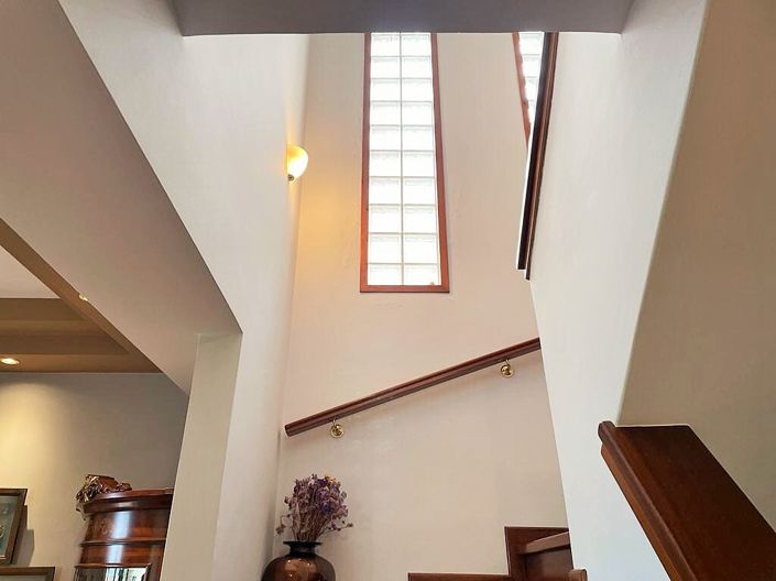 Image No.27-3 Bed Property for sale