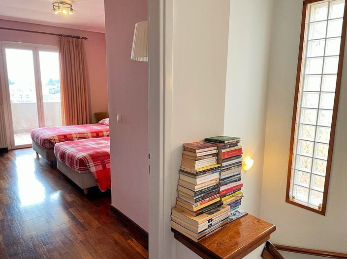 Image No.30-3 Bed Property for sale