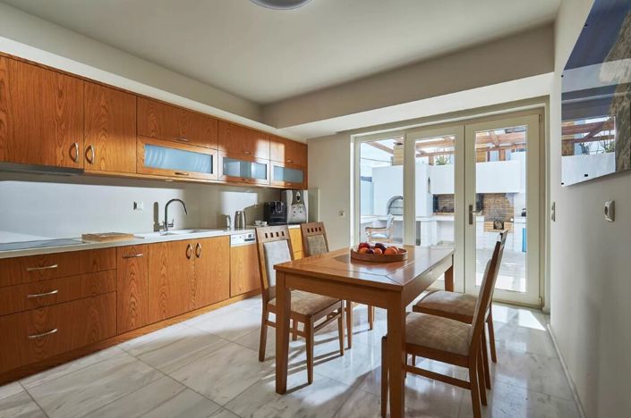 Image No.7-Villa for sale