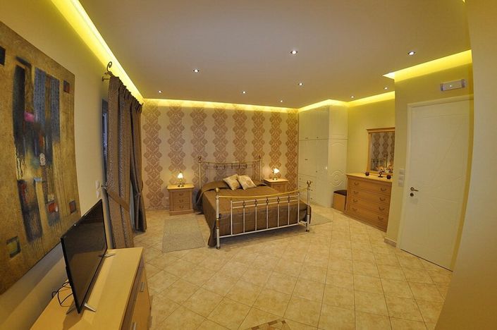 Image No.20-3 Bed Villa for sale