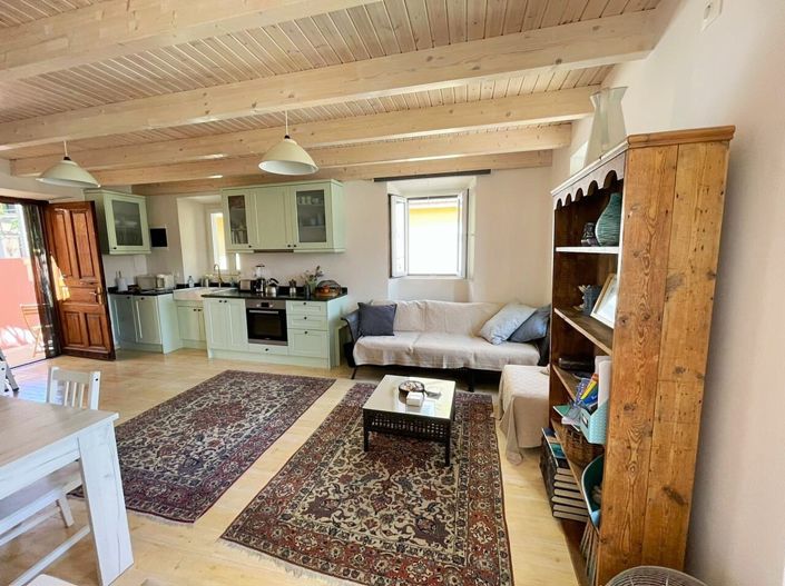 Image No.16-3 Bed Maisonette for sale