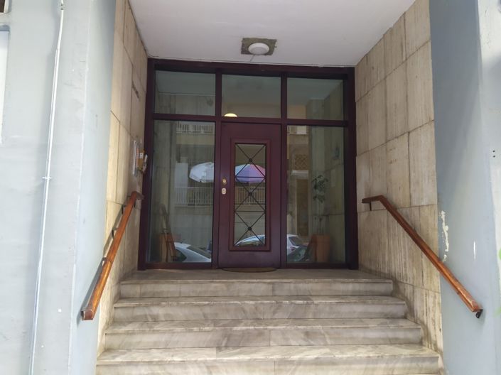 Image No.23-4 Bed Flat for sale