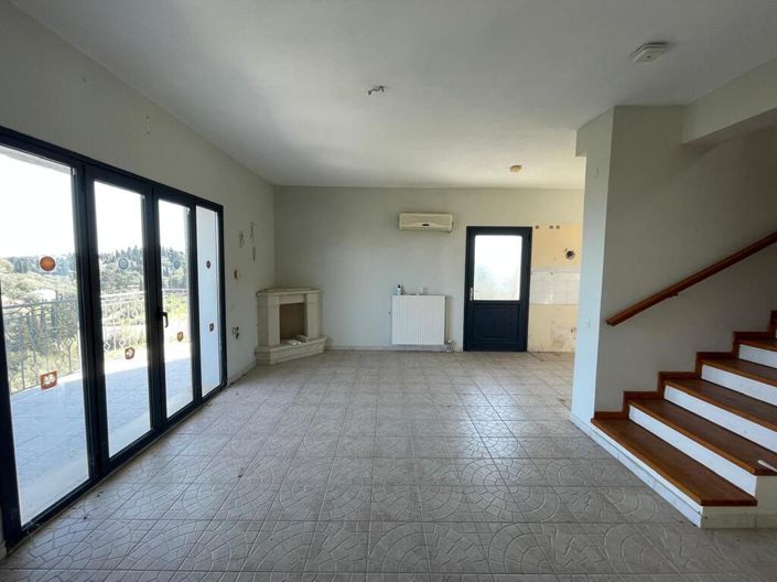 Image No.14-3 Bed Villa for sale