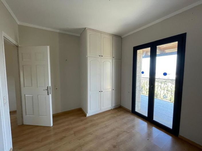 Image No.28-3 Bed Villa for sale