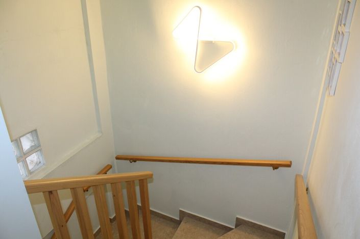 Image No.17-3 Bed Maisonette for sale