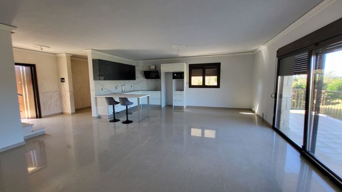 Image No.3-Propriété de 3 chambres à vendre à Halkidiki