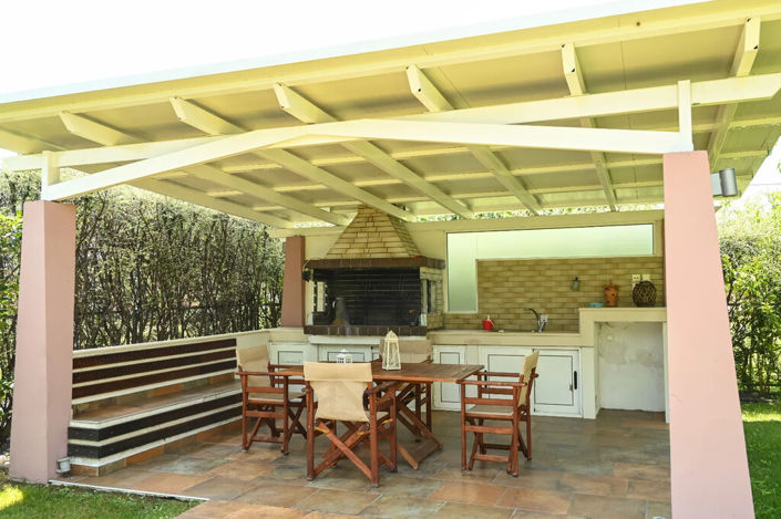 Image No.26-3 Bed Property for sale