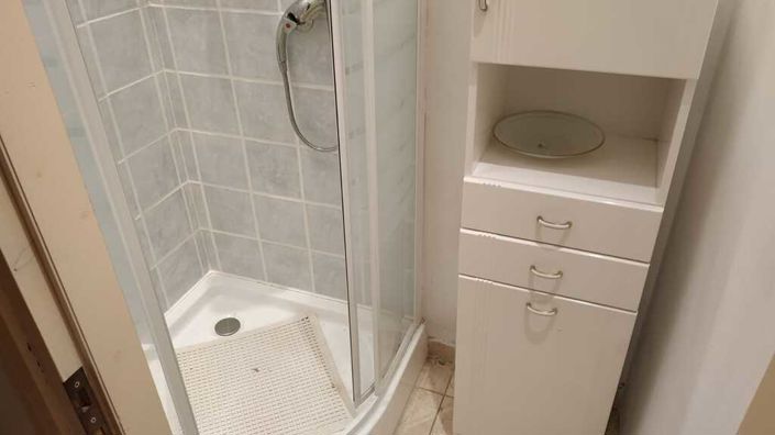 Image No.14-5 Bed Maisonette for sale