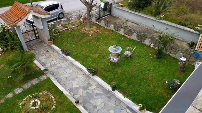 Image No.28-5 Bed Maisonette for sale