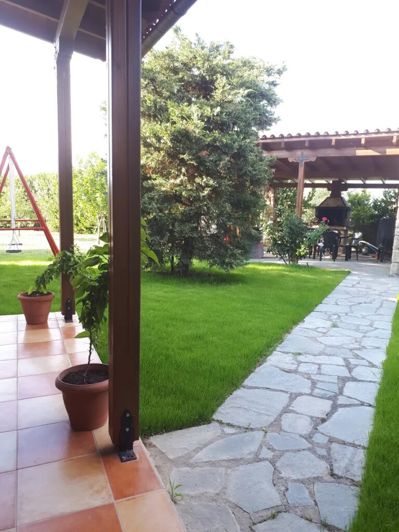 Image No.14-3 Bed Maisonette for sale