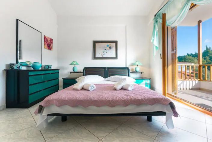 Image No.17-3 Bed Maisonette for sale